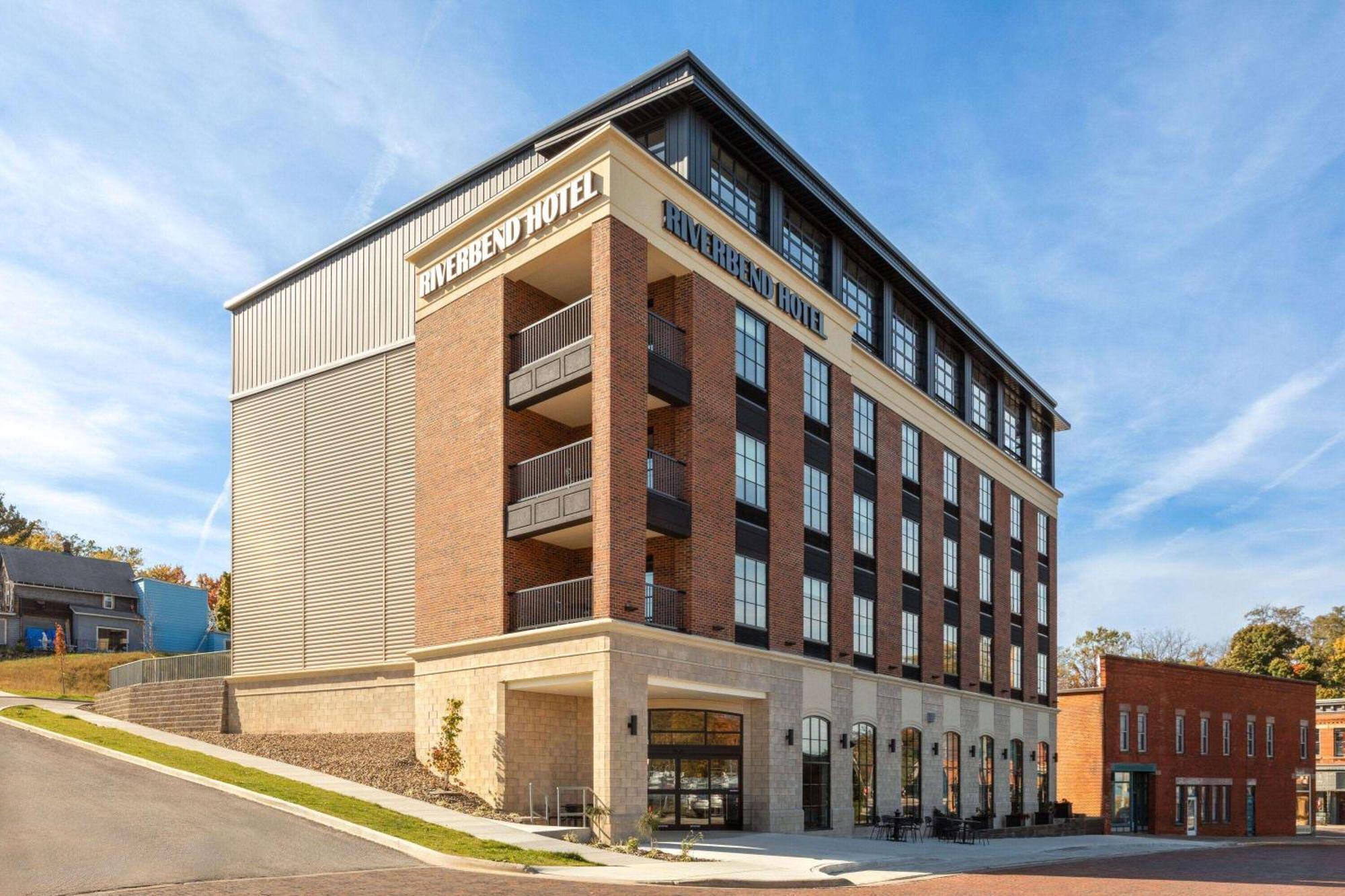 Riverbend Hotel And Suites, Trademark Collection By Wyndham Ashtabula Exterior photo